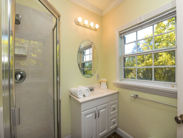 Luxury Anna Maria 3 Bedroom Vacation Home! 2 Master Bedrooms